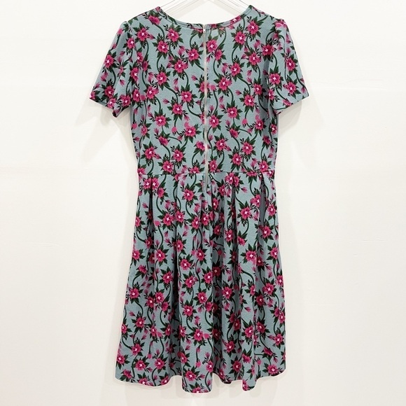 Lularoe Amelia Cap Sleeve Floral Dress Pleated 2XL - Picture 7 of 7